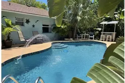 Image de Beautiful 3 bdrm Private home with Heated pool 5 mi from Anna Maria Island! !