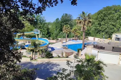 Image de Air-conditioned mobile home in a 4* campsite