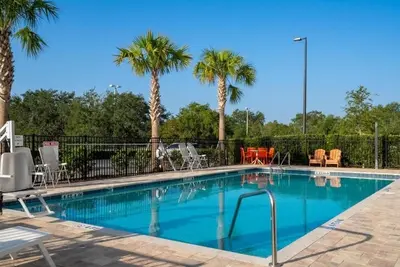 Image de Family-Friendly Property! Short Drive to Disney World, Shuttle, Pool!