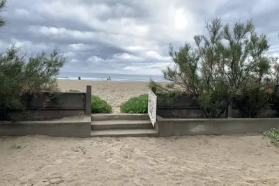 Image de 1st line ground floor apartment, feet in the sand