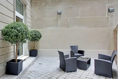 Image de Appartement 2 pièces de 34m2 en face des Galeries Lafayette