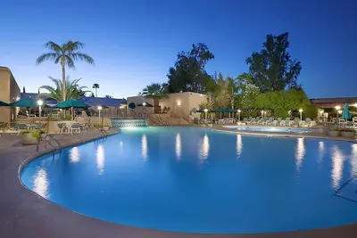 Image de Desert Oasis w/Mountain Views! 5 Pools, Spa, Trails, Tennis Court, Free Parking!