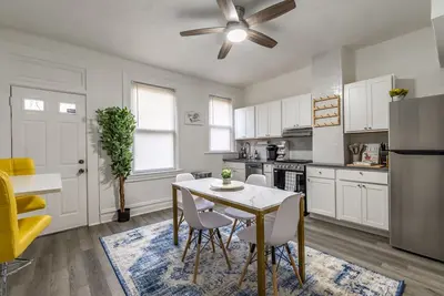 Image de 💙Shadyside Lodge - Cozy 2 Bedroom Getaway💙