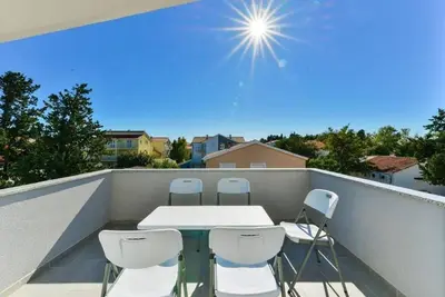 Image de Appartement de vacances pour 4 personnes env. 45 qmà Privlaka, Dalmatie (Nord de la Dalmatie)