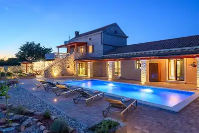 Image de Villa Jacassa with heated swimming pool and jacuzzi