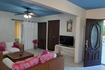 Image de Spacious 3 bedroom house in close proximity of the Emilio Historical Park.