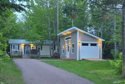 Image de The Little Foxes Den Cottage in Cavendish Pei