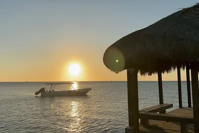 Image de Roatan Villa for 6 with Pool in centric location close to airport