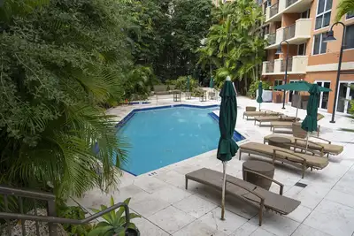 Image de Your Bay View Escape in Coconut Grove, Pool & Gym