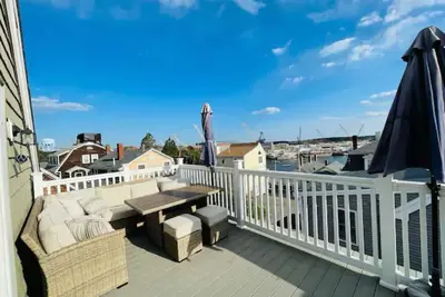 Image de Harbor Vista House⚓️ 3rd Flr deck, Walk to Portsmouth