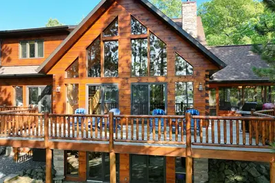 Image de Fall is Sauna Season! Savor Solitude, Sunsets & Family Memories