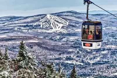 Image de Skiing, snowboarding, tubing, snowshoeing and all the other winter activities!