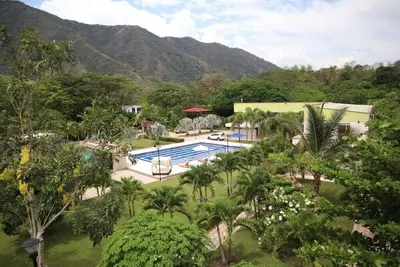 Image de Finca California, The Platinium Luxury In Sopetran