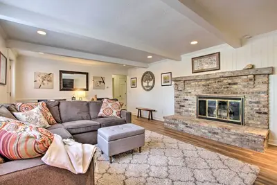 Image de Cozy Rochester Retreat ~ 3 Mi to Mayo Clinic!