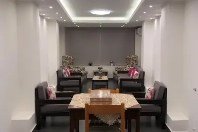 Image de Spacious 2br apt in the heart of Downtown Batroun.