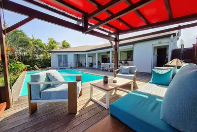 Image de Belle Villa piscine jacuzzi pour 8 à Baie Mahault