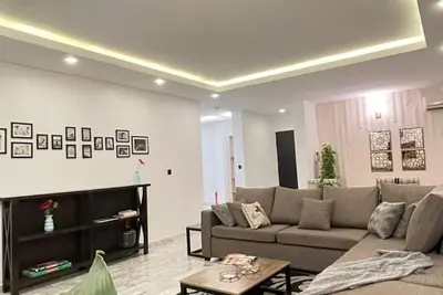 Image de Sophisticated, Spacious and Serene furnished 3 bedroom apartment