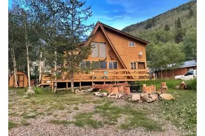 Image de Geno's Groovy Getaway!