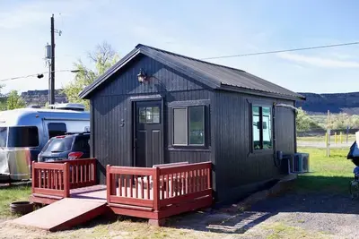 Image de Cabin at Blue Lake in Central Washington (Cabin 2)
