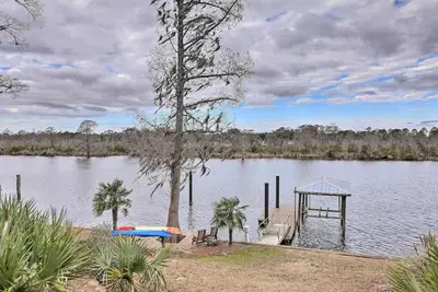 Image de Pristine Cottage w/ Access to the Trent River