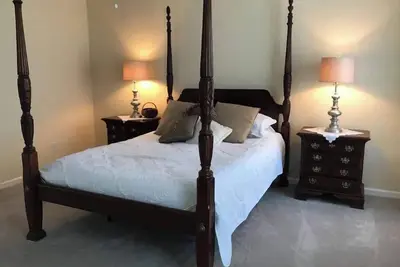 Breath and Relax/can sleep up to 6 guest/pets ok