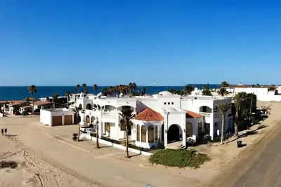 Image de Sunset house at Las Conchas