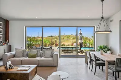 Image de Lavish Modern Desert Private Estate