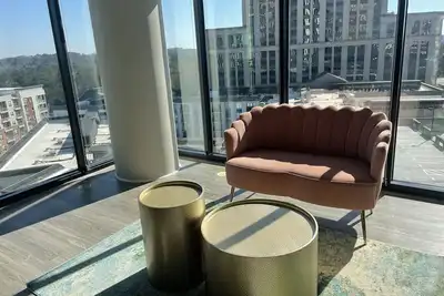 Image de Luxury Getaway Buckhead Lavish Style