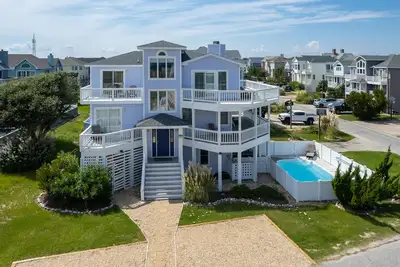 Image de Semi-Oceanfront, Close to beach, Private Pool, Hot Tub, Cp22, Beach, Please