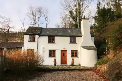 Image de Hedgehog Cottage, pet friendly, with open fire in Wheddon Cross