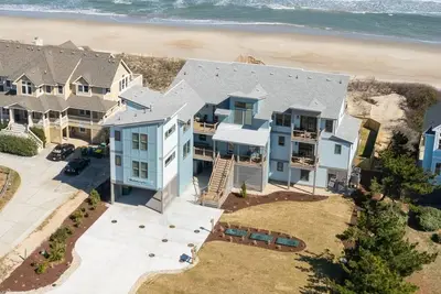 Image de Metamorphoseas 12 Bedroom Home in Whalehead