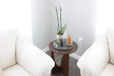 Image de Entire home 3b/3b 2356 sq. ft