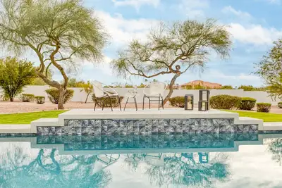 Sunridge by AvantStay | Glorious Estate w/ Pool, Hot Tub, Ping Pong & Pool Table