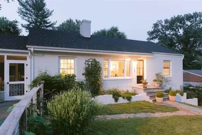 Recently renovated 3br with huge yard minutes from Uva/C'ville