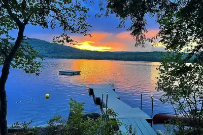 Image de Waterford Lakefront Home on Keoka Lake, 4bd/3ba w/pool table