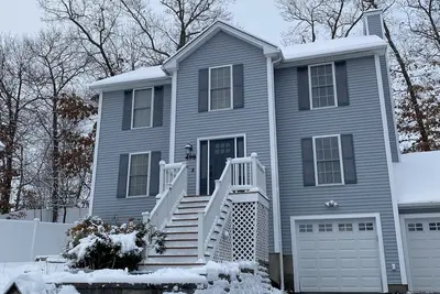 Home away from home-7 mins from Downtown
