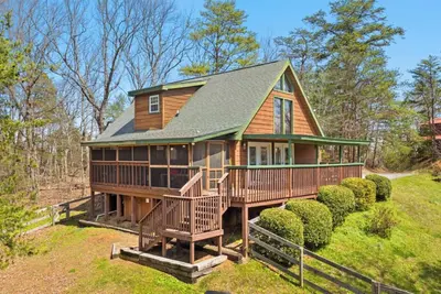 Image de Maple Top | By Colonial Properties