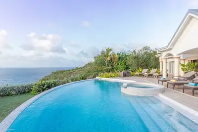 Image de Villa Sea Bird | Ocean View - Located in Wonderful Montjean with Private Pool