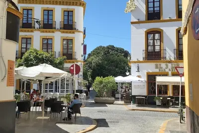 Image de Misterhost Puerta de la Carne - Casco histórico