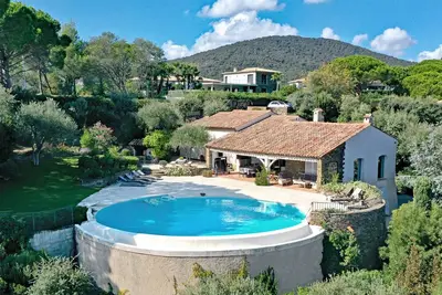 Image de Villa La Baraka – Villa exclusive avec piscine chauffée & vue mer à Sainte-Maxime
