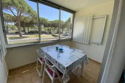 Image de Studio cabine climatisé, plage à 2 pas, 4 couchages, parking privé