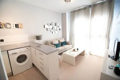 Image de M (Jmc 5) Bernabeu R. Madrid Stadium Apartment 1 Room 2 Pax Parking  - Madrid Business Center