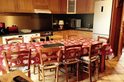 Image de À 290m des pistes de ski, 1er étage, balcon, parking, casier à ski, 85m², Valloire