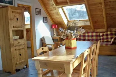 Image de Étage -1, balcon, parking, casier à ski, 50m², Valloire