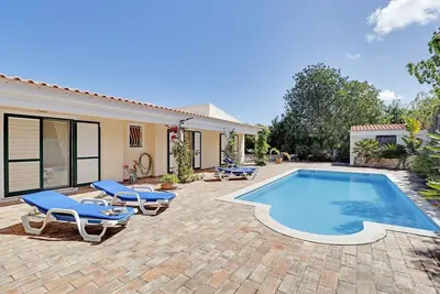 Image de Algarve Country Villa With Pool by Homing