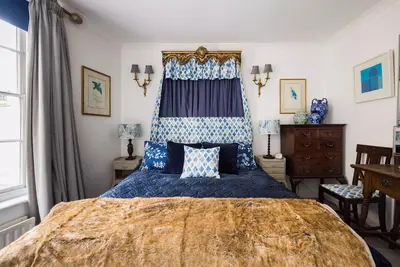 Image de Mayfair Centre 3-Bed 6-Guest w/Ac Flat in 1729 Historial Building