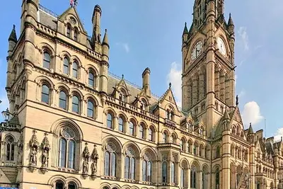 Living The Dream On The Rooftop-Manchester 2br Ph