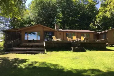 Image de Timmerman Island Cottage on Bobs Lake