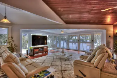 Image de Lakeside w/private dock! Beaches 45 mins / Orlando Mco 1 hour / Ocala Nf 15 mins