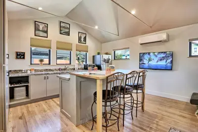 Image de Charming Midtown Retreat w/ private yard